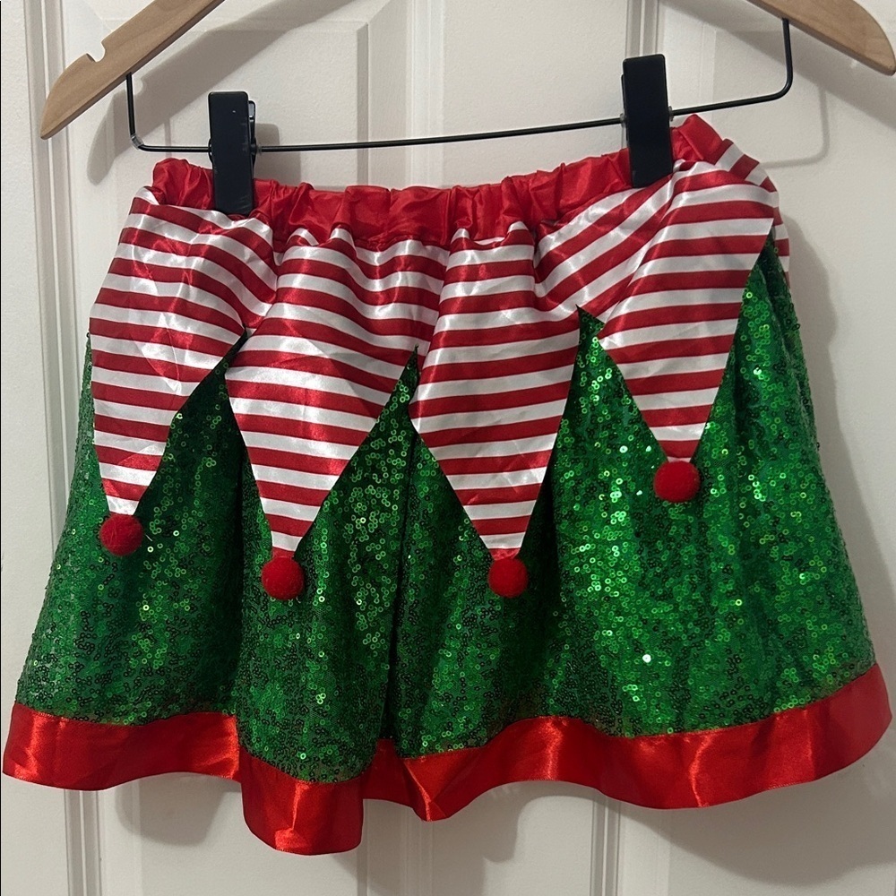 Christmas Festive Green Sequin Skirt with Red Stripes size XS Claire’s